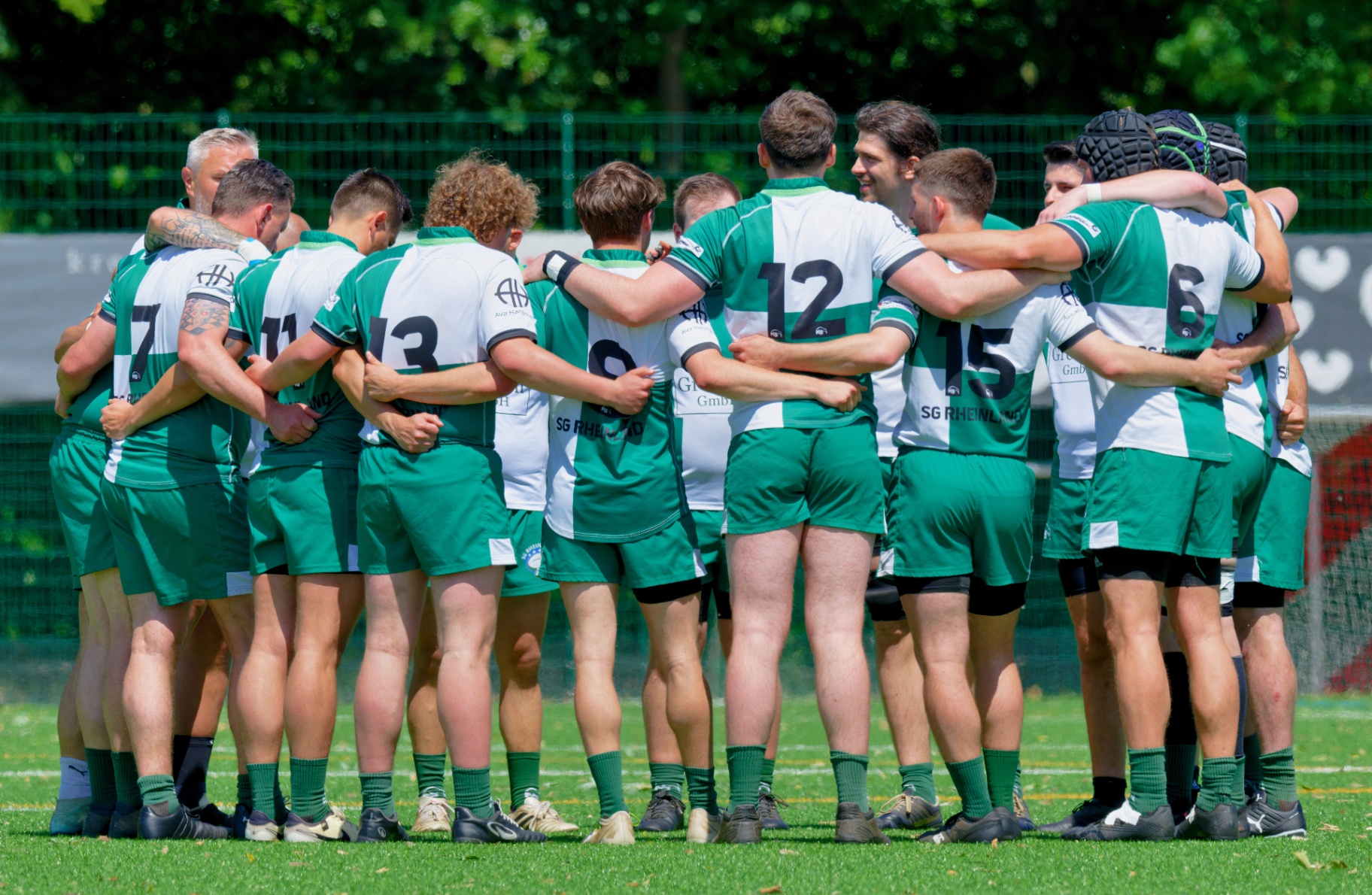 SG Rheinland im Huddle vor dem Finale in Wiedenbrück